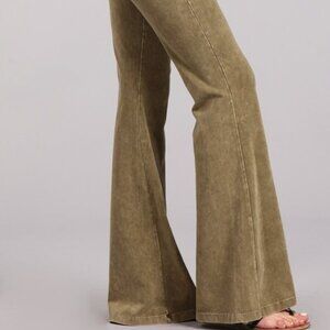 Chatoyant Mineral Wash Bell Bottoms Pale Olive Large